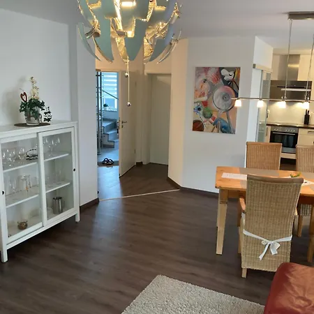 Top Ferienwohnung Schwarzwald Europapark Rust Barrierefrei 110 Qm Neuried  Buitenkant foto
